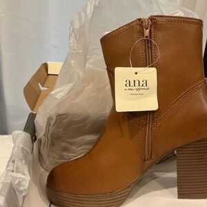 Ana Hyde Cognac Ankle Boots